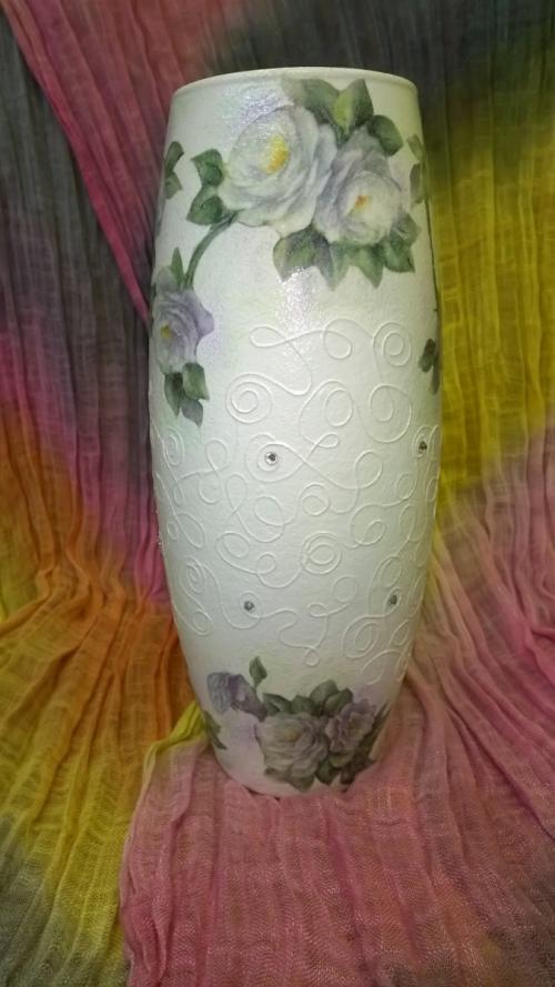 Ваза из стеклянной бутылки декупаж. Декупаж вазы — мастер-класс украшения и варианты создания стильной вазы своими руками (85 фото)