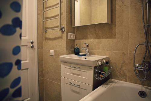 Раздельный или совмещенный санузел, что лучше. Разделённый или совмещённый санузел: что выбрать