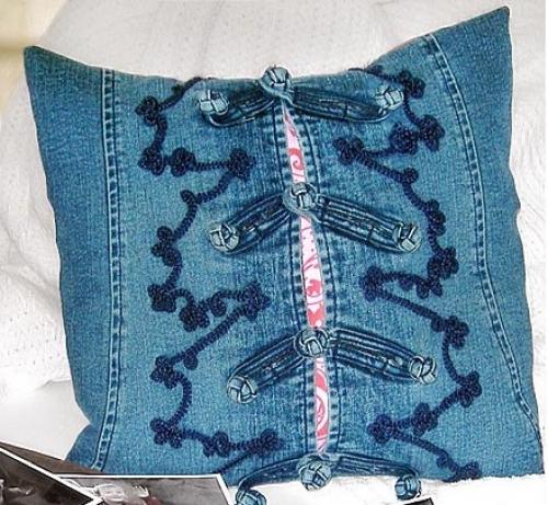 Как использовать старую одежду