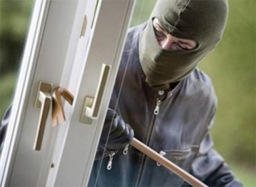 Защита окон в загородном доме. DEFAS в цифрах. Мы умеем считать и ценим вашу безопасность!