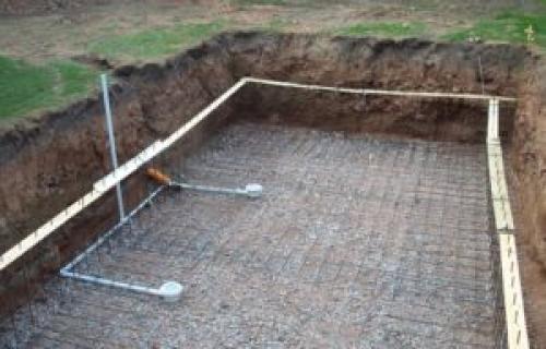 Постройка бассейна своими руками. Определение места расположения бассейна