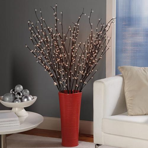 Декоративные ветки для напольной вазы своими руками. Украшение разнообразных предметов