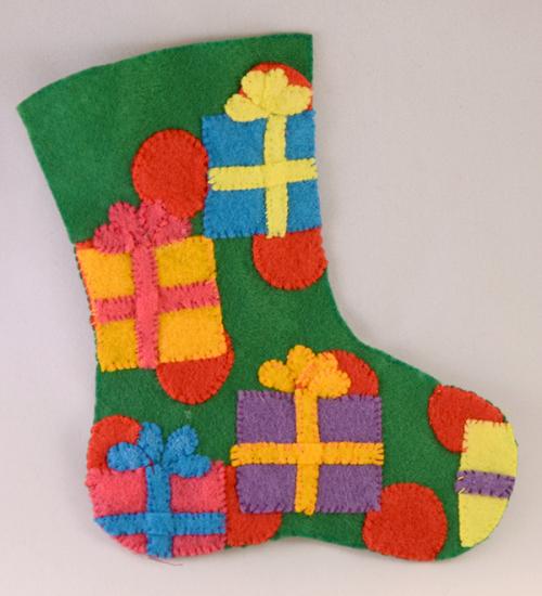 Носок для подарков своими руками из фетра. Новогодний носок из фетра