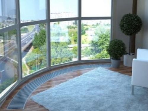 Интерьер с большими окнами. ПАНОРАМНЫЕ ОКНА В ЧАСТНОМ ДОМЕ: СОВЕТЫ ПО ВЫБОРУ РАЗДВИЖНЫХ КОНСТРУКЦИЙ 07