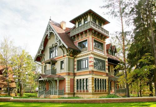 Дома в английском стиле. Дом в английском стиле — 100 фото лучших проектов загородных домов с элегантным дизайном