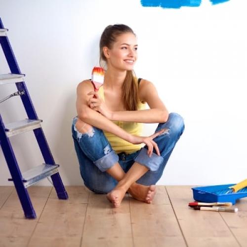 Каким валиком красить дерево. Малярная кисть или валик: чем лучше красить