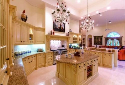 Английский стиль кухни. Интерьер кухни в английском стиле 04 Английский стиль кухни. Интерьер кухни в английском стиле 04