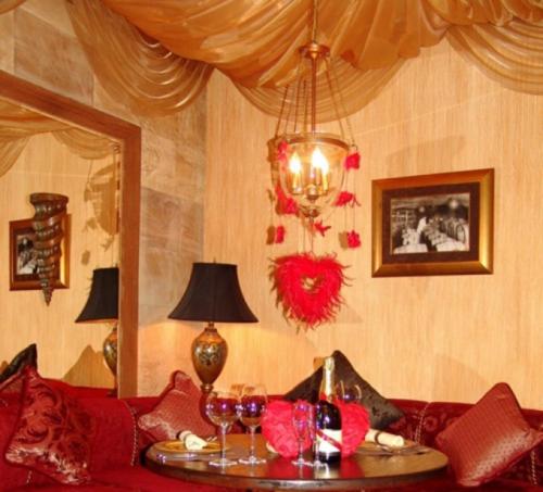 Романтический вечер для любимого в домашних условиях. Как устроить любимому романтический вечер дома
