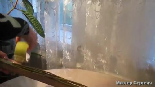 Декор из веток ивы. Украшение комнаты декором из веток и шаров из ниток