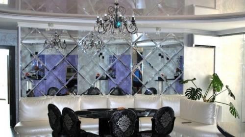 Зеркальная плитка: особенности выбора