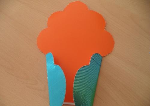 Подделка для мамы своими руками. Поделки ко Дню Матери 2019 для детского сада и начальной школы (мастер-классы с шаблонами)