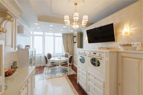 Как оформить окно с эркером на кухне. Устройство обеденной зоны 28