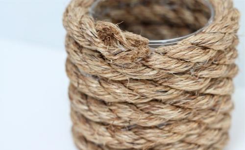 Вазы своими руками из подручных средств в домашних условиях. Ваза из подручных средств: 10 супер-простых идей