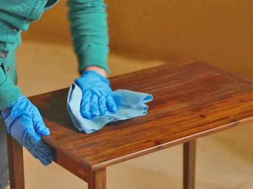 Полироль для лакированной мебели. Полировка мебели: выбор подходящего народного средства