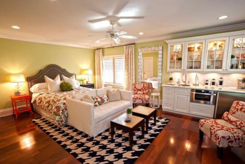 Зонирование маленькой студии. Зонирование при оформлении квартиры-студии 22