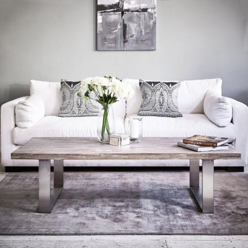 Как выбрать журнальный столик для гостиной. Модели журнальных столиков и стиле гостиной 01