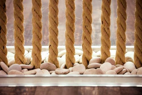 Канаты в интерьере. Обзор идей для украшения интерьера канатами и веревками 02 Канаты в интерьере. Обзор идей для украшения интерьера канатами и веревками 02