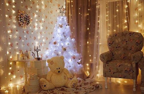 Как украсить квартиру на Новый 2019 год своими руками. Используемый материал для украшения