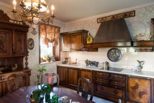 Французский интерьер кухни. Особенности интерьера кухни в стиле Франции