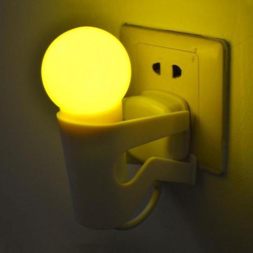 Как выбрать ночник для ребенка. Варианты выбора ночников под возраст ребенка 10