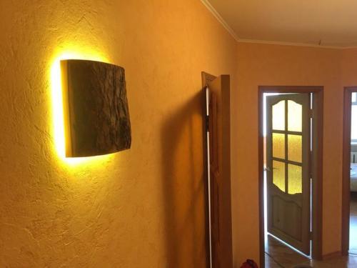 Деревянные люстры под старину своими руками. Светильники из дерева своими руками