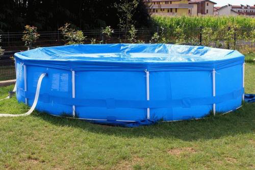 Бассейн своими руками из подручных материалов. Как сделать бассейн в частном доме или на даче своими руками из подручных материалов (100 фото)