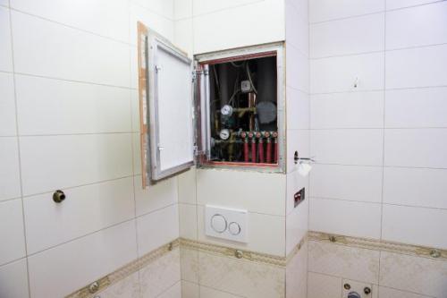 Как сделать ревизионный люк невидимка в ванной комнате своими руками. Как сделать самостоятельно ревизионный люк в санузле