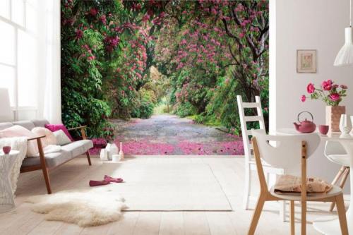 Акцентная стена на кухне. Виды обоев для кухни