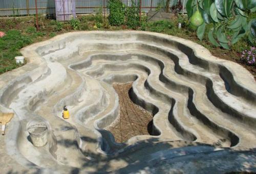 Бассейн дешевый своими руками. Многоуровневый бассейн и особенности его самостоятельного строительства