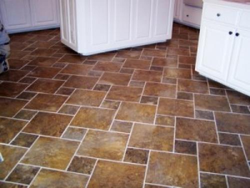 Кладка плитки на стену по диагонали. Как правильно уложить плитку по диагонали? 13