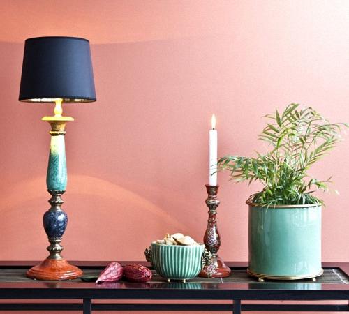 Серо бордовая спальня. Спальня в бордовых тонах - особенности оформления