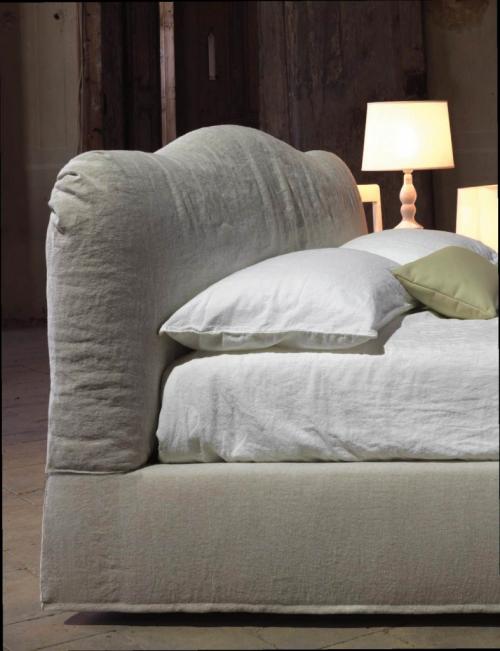 Как декорировать изголовье кровати. Как обновить и декорировать изголовье кровати 11