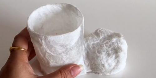 Новогодние украшения. Сапожок из пластиковой бутылки