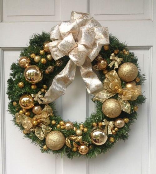 Как украсить квартиру на Новый 2019 год своими руками. Используемый материал для украшения