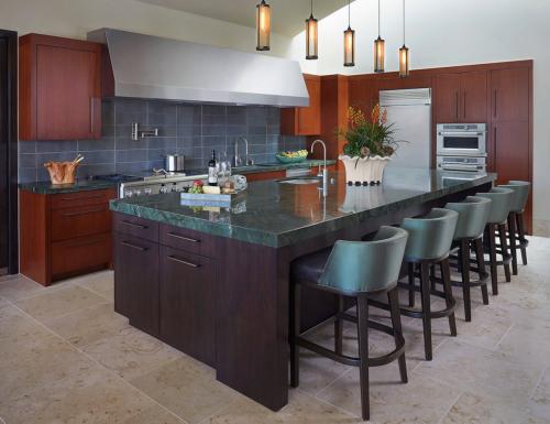 Обстановка кухни в частном доме. Особенности кухонного помещения в частном доме