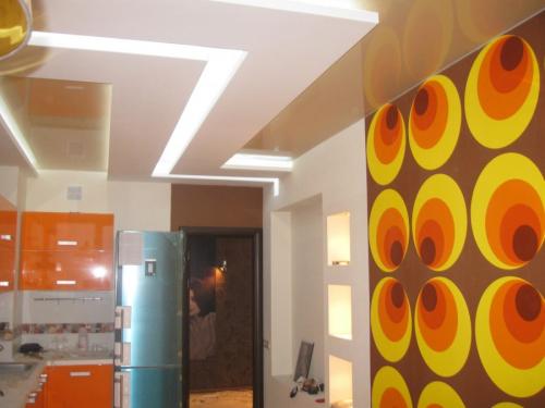 Идеи со светодиодной лентой на потолке. Основные преимущества подсветки