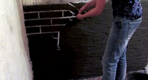 Имитация кирпича из гипсовой штукатурки. Имитация кирпичной стены из скотча и штукатурки за 1000 рублей