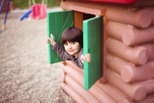 Как сделать домик для детей в домашних условиях. Положительные стороны создания домика для ребенка