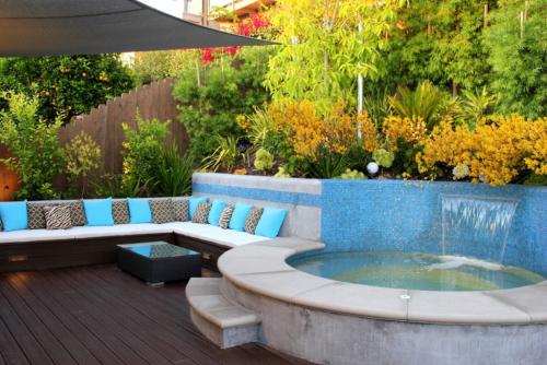 Каркасный бассейн во дворе. Виды открытых бассейнов