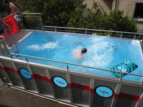 Бассейн своими руками во дворе частного дома. Бассейн на участке из металлического контейнера