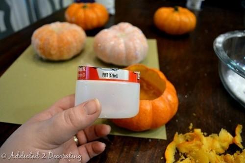 Ваза из тыквы своими. Вазы из тыквы – яркое и свежее украшение интерьера своими руками 03