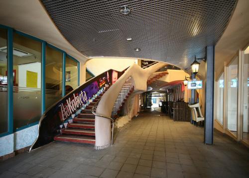 Пьяный дом польша. Кривой домик (танцующий домик) в Сопоте, Польша