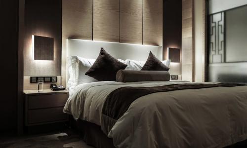 Декор изголовья кровати. 8 оригинальных идей для замены изголовья Вашей кровати.