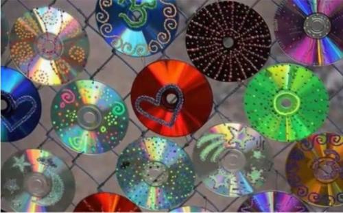 Как украсить забор рабицу. 10 способов сделать забор из сетки-рабицы привлекательнее