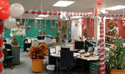 Оформление кабинета новый год. Как украсить кабинет к Новому году: правила, особенности, полезные советы