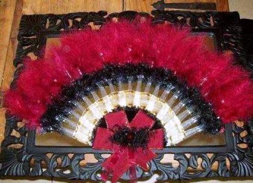 Веер в интерьере. Веер - домашний оберег 18