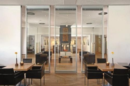 Мобильные стены перегородки. Особенности и виды мобильных конструкций