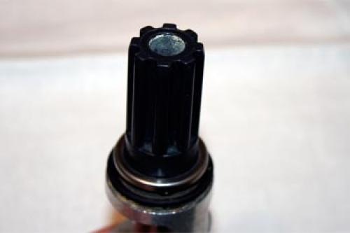 При покупке мясорубки на что обратить внимание при. Материалы изготовления основных деталей и узлов