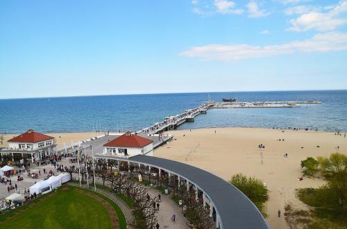 Krzywy domek. Кривой дом в Польше.