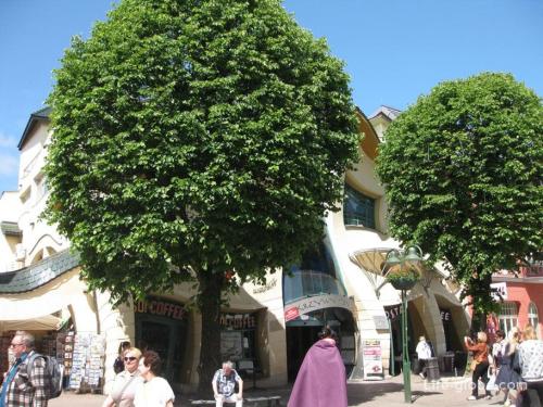 Кривой дом в сопоте. Кривой/танцующий дом (Krzywy Domek) в Сопоте, Польша